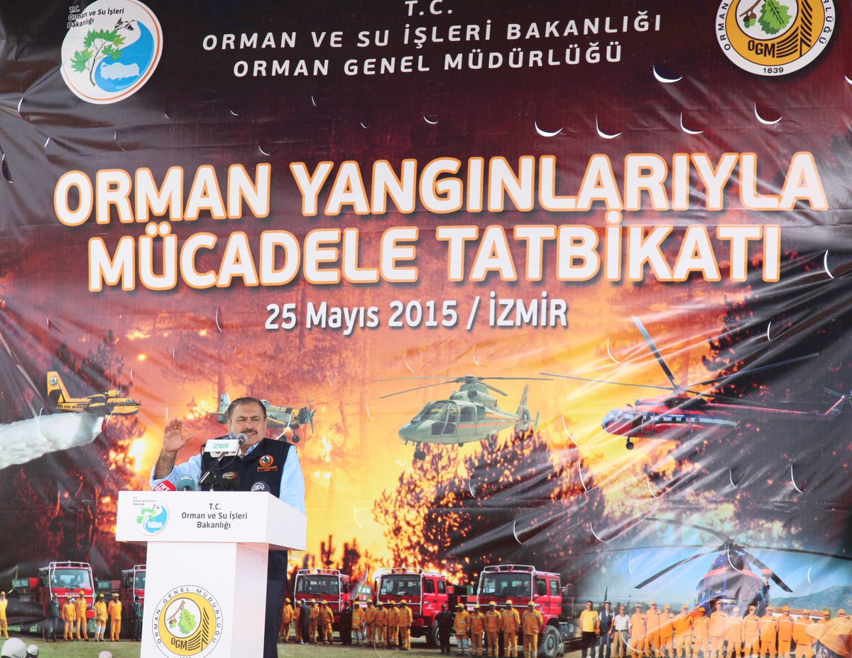 VeyselEroglu's tweet photo. #İzmir Kemalpaşa'da orman yangını söndürme tatbikatına katıldık. 

Orman teşkilatımız teyakkuz halinde... http://t.co/HiH1sorOag