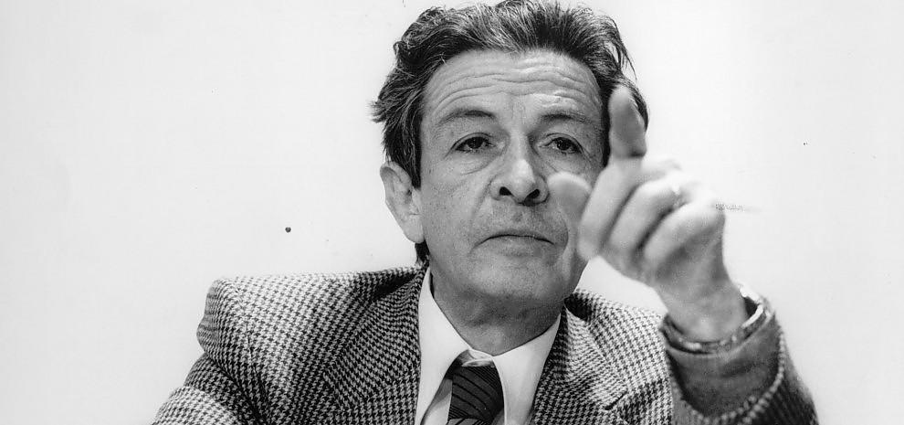 GDSanGiorgio's tweet photo. Umile, deciso e sognatore..
Tanti auguri, compagno #EnricoBerlinguer http://t.co/AjJaMkz3x0