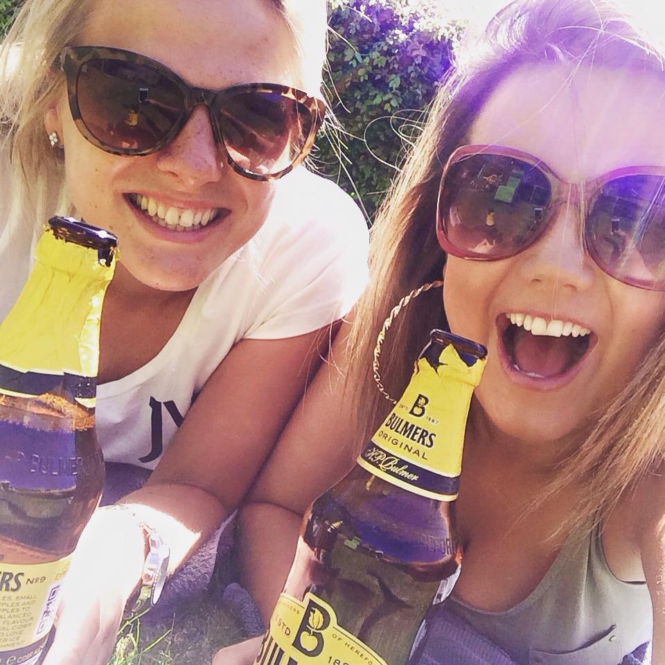 claedwards23's tweet photo. Fun in the sun on Saturday! hopefully plenty more of these days this summer 😎👭☀️ #bbq #drinks #girlsday http://t.co/TkorHbikHC