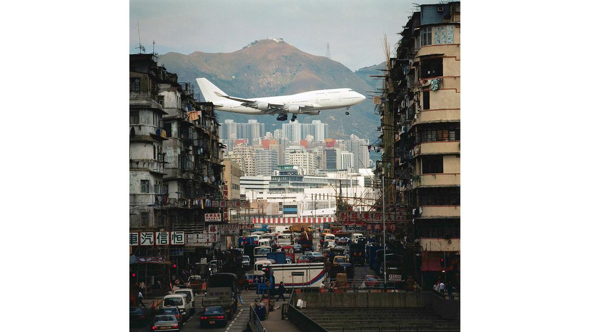 These runways make the usually mundane activities of take-off and landings quite exciting: bbc.in/1ahxsLs