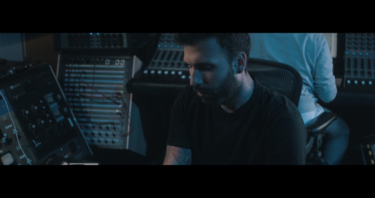BulturMusic's tweet photo. Hoy otro adelanto de #leaveTheGround. El jueves 28 de mayo el videoclip entero. ¡Seguid atentos! http://t.co/FcSiwS7Xtp