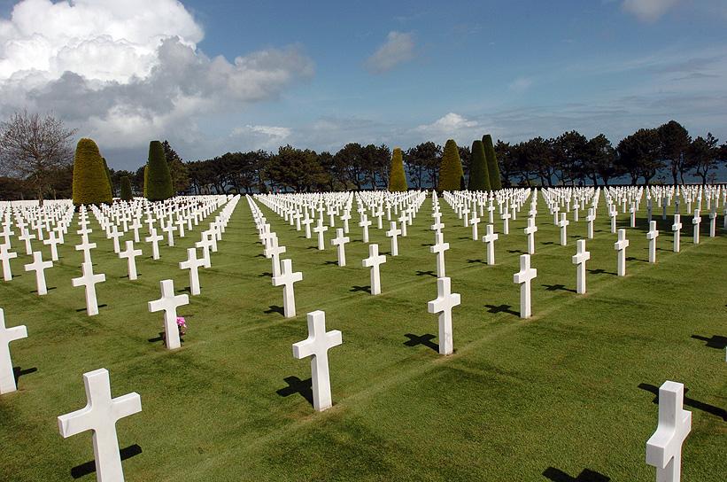 PullUpYourBoots's tweet photo. God bless all living veterans and eternal rest to all Veterans this Mem. day and God's comfort to all families. http://t.co/RwaR0WSF1j