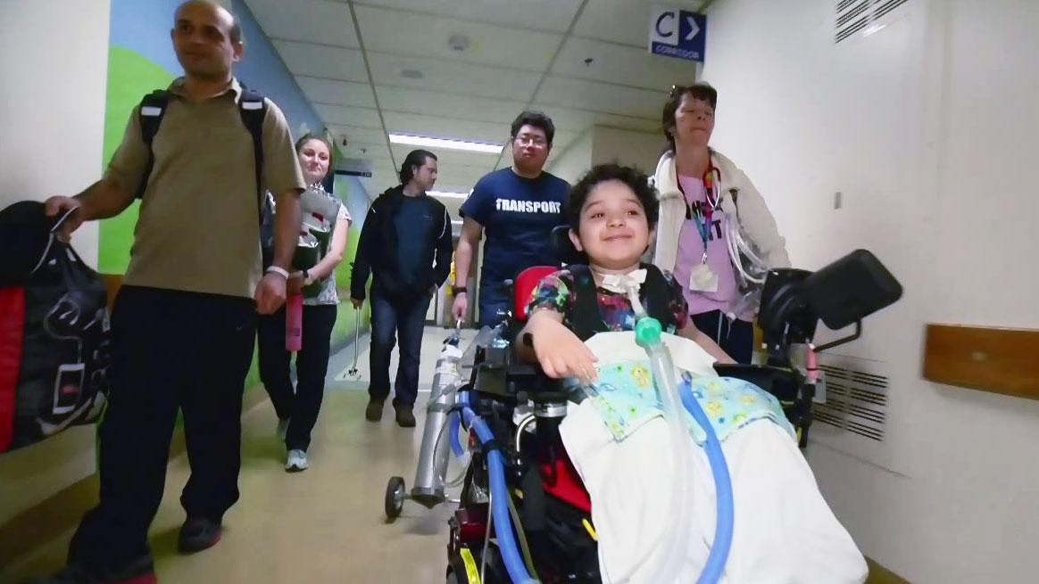 CTVMontreal's tweet photo. ICYMI: The @HopitalChildren
moved into their new home yesterday without a hitch http://t.co/3vgXmNuS19 http://t.co/tqcnBgXY35