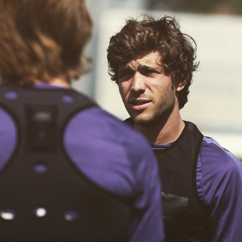 SRobertoFan's tweet photo. @SergiRoberto10 #fcbtraining 2⃣0⃣⚽️⚽️🔴🔵 http://t.co/QVD6uzwcjp