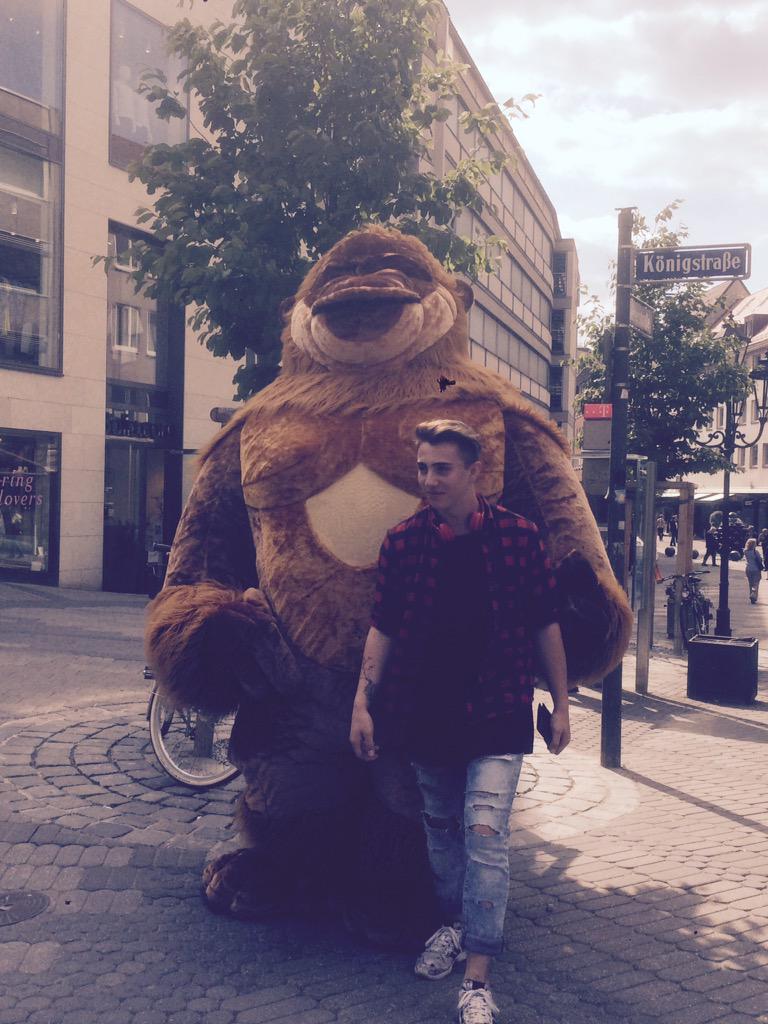 marx_valentin's tweet photo. Teddy❤️ http://t.co/uPskqTErNg
