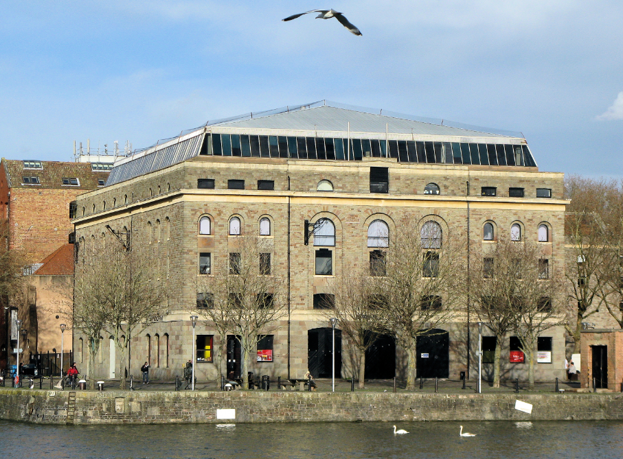 TheOtherArtFair's tweet photo. Calling #Bristol fans! Have you heard? @TOAF_Bristol launches in this glorious city @ArnolfiniArts this week #dontmis http://t.co/RKKrRV08OC