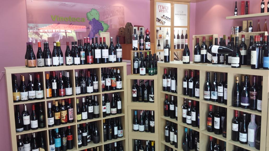 Boadilla_CA's tweet photo. :
.@VMerceria aconsejan desde 2014 sobre vinos. Apuestan por la pequeña bodega y el trato personalizado #boadilla http://t.co/gVMUjRO6go