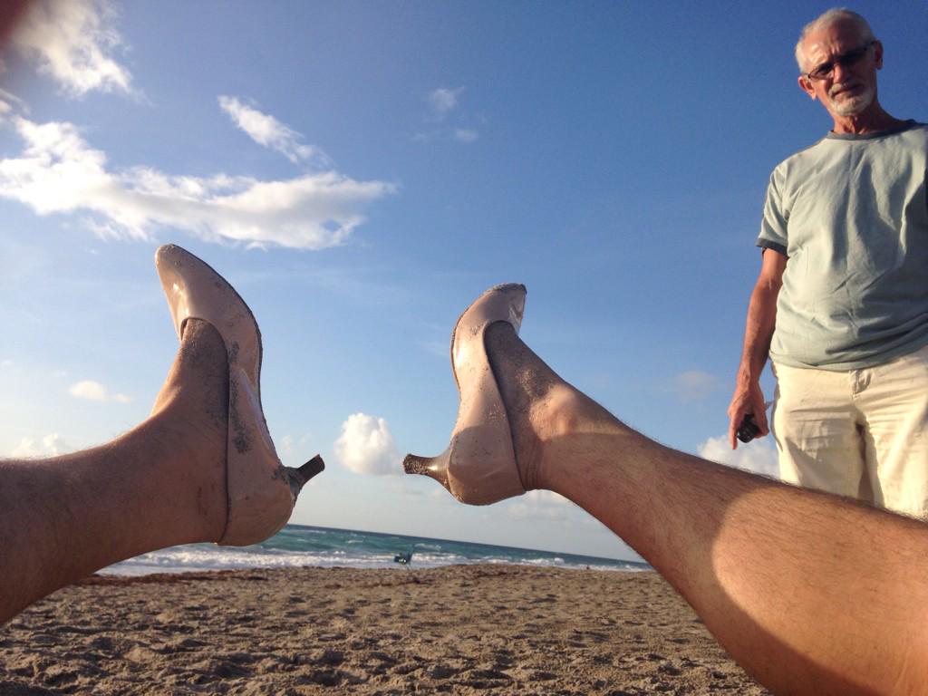 JasonBigfoot's tweet photo. @KVJShow Nothing says beach attire like a sexy pair of high heels. My Dad looks so confused. #HighHeelHell http://t.co/8YYwOeDv2i