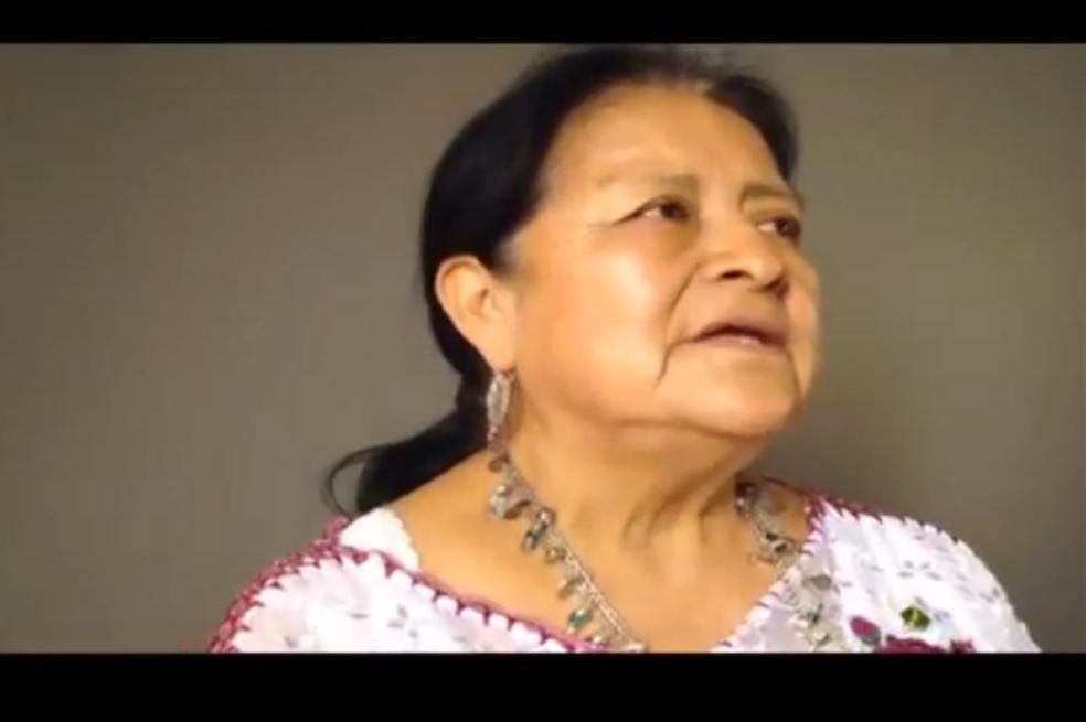 elespectador's tweet photo. #Mundo Mujeres indígenas hablan de la violencia sexual http://t.co/y9BsMllqSL http://t.co/bPAvY7k0Xf