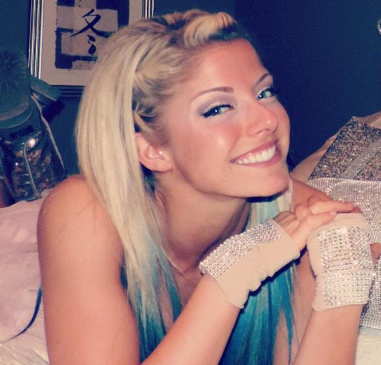 WWENXT2015's tweet photo. #WWENXT Diva of the day goes to.. @AlexaBliss_WWE http://t.co/xX1p7wMtVM