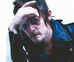 xx_AdrienneG_xx's tweet photo. Happy Monday #MCM #NormanReedus http://t.co/PGegBsIso5