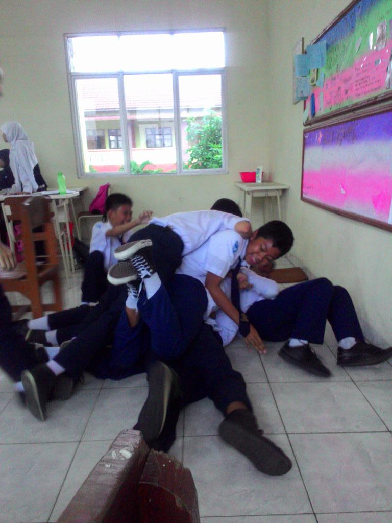 84Dazzle's tweet photo. Today!! New game nih wkwkwk *26R http://t.co/3hJkIVWPrW