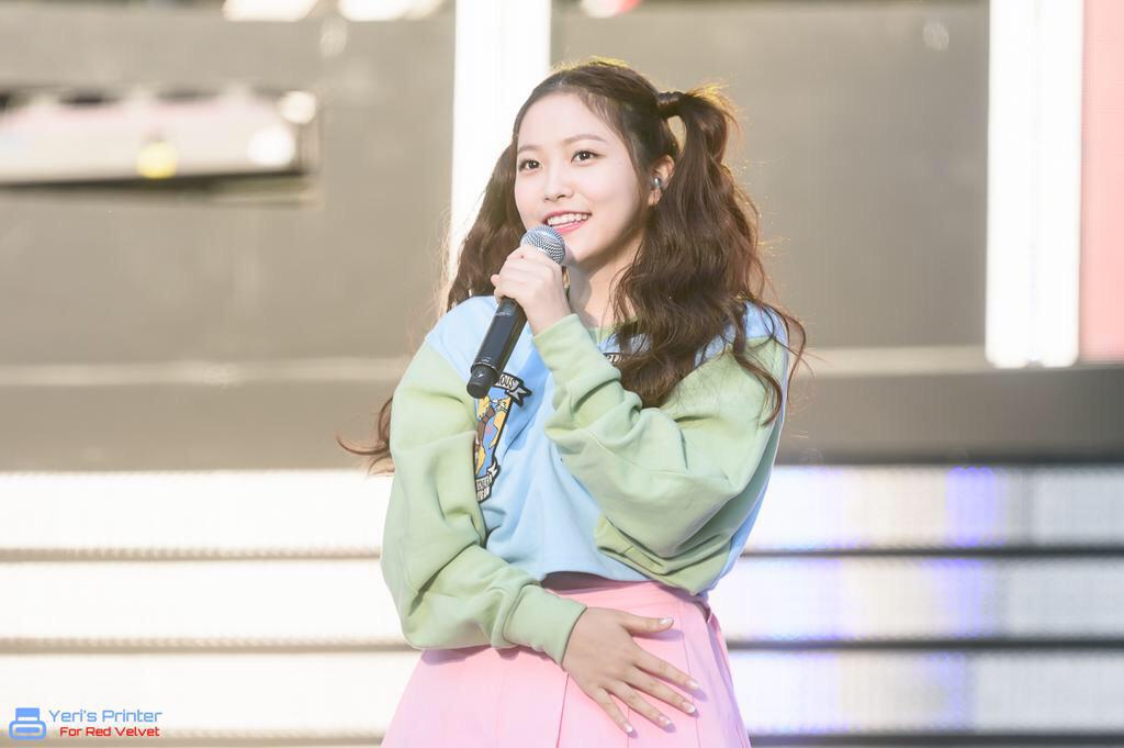 5REDVELVET's tweet photo. [HQ] 150523 RED VELVET at 2015 Dream Concert

YERI by Yeri's Printer (2) http://t.co/ApkkOhqHCw