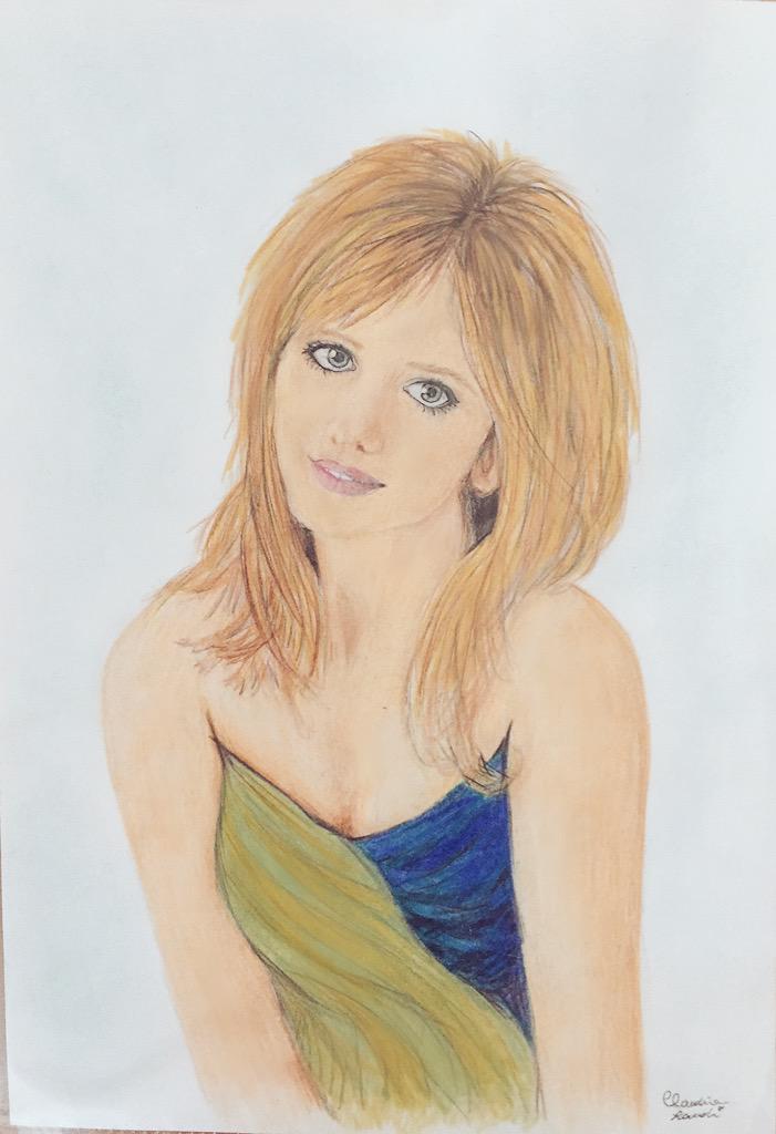 AlwaysSMG_'s tweet photo. I hope you like it.❤️ (today is my birthday too) @SarahMGellar #BestActressEver #idol http://t.co/lxItr3yH88