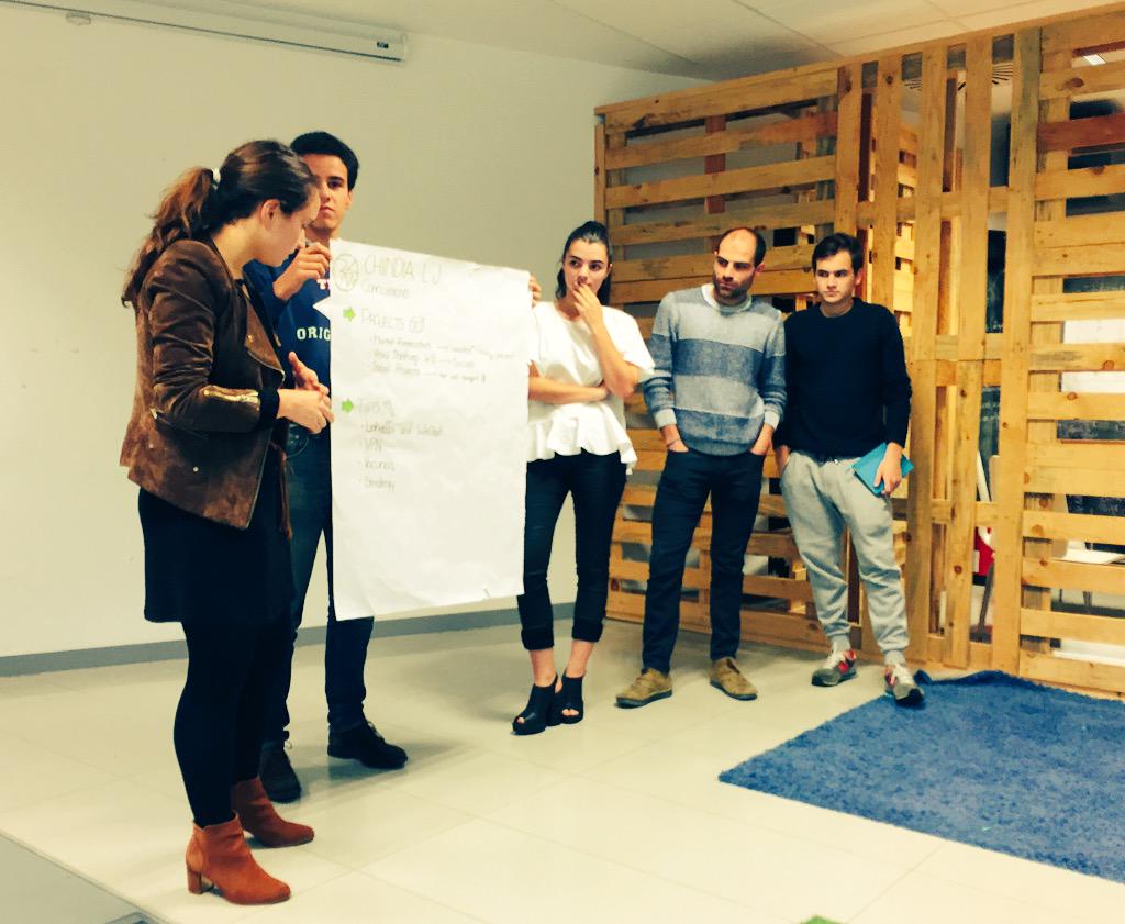WantCoop's tweet photo. Amazing morning sharing witht he community! Thanks @weifcoop @Ohanakoop @kai_coop @smashkoop @IglooBilbao http://t.co/64RZjWs86b