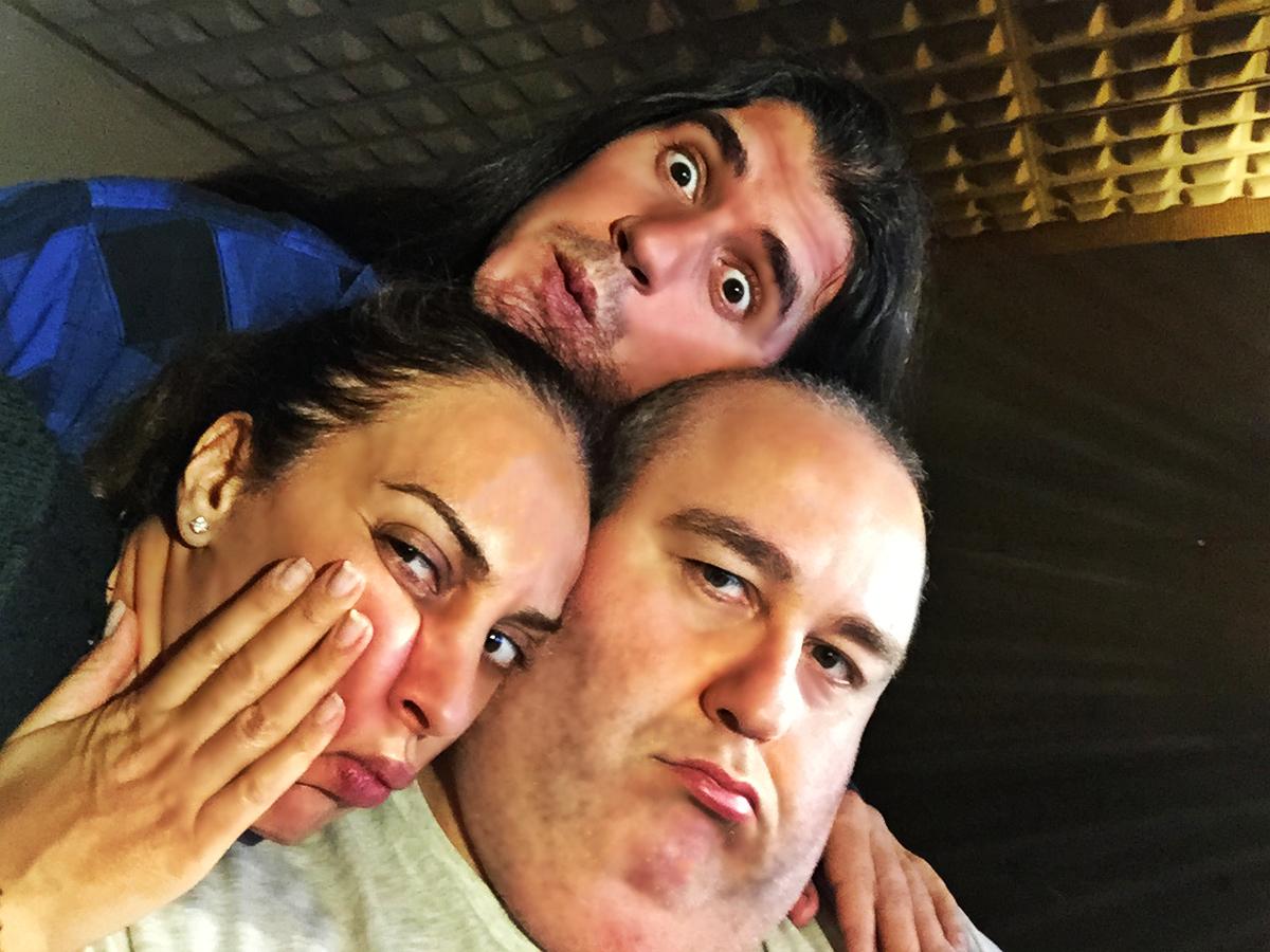 Jordi_Buch's tweet photo. Después de 7 canciones grabadas... ya no tenemos la misma cara... @monicanaranjo @Jordi_Buch @Alaiaproduction http://t.co/GlSqohp9LQ