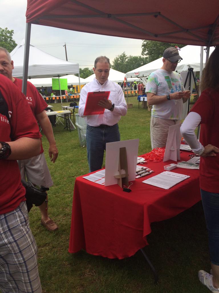 DKMS_us's tweet photo. We're supporting @Anthonydans10's #gotcheeks campaign at the Ridgewood Run in New Jersey. 🏃and #GetSwabbed http://t.co/yUatyjKASW