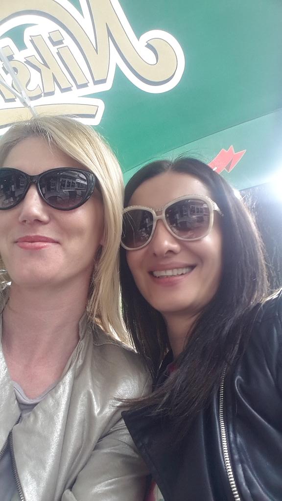 drMARINA79's tweet photo. #konacno #kraj #smene ✌☕👭😎 @bd680000058740c http://t.co/jqWG0yTyyb
