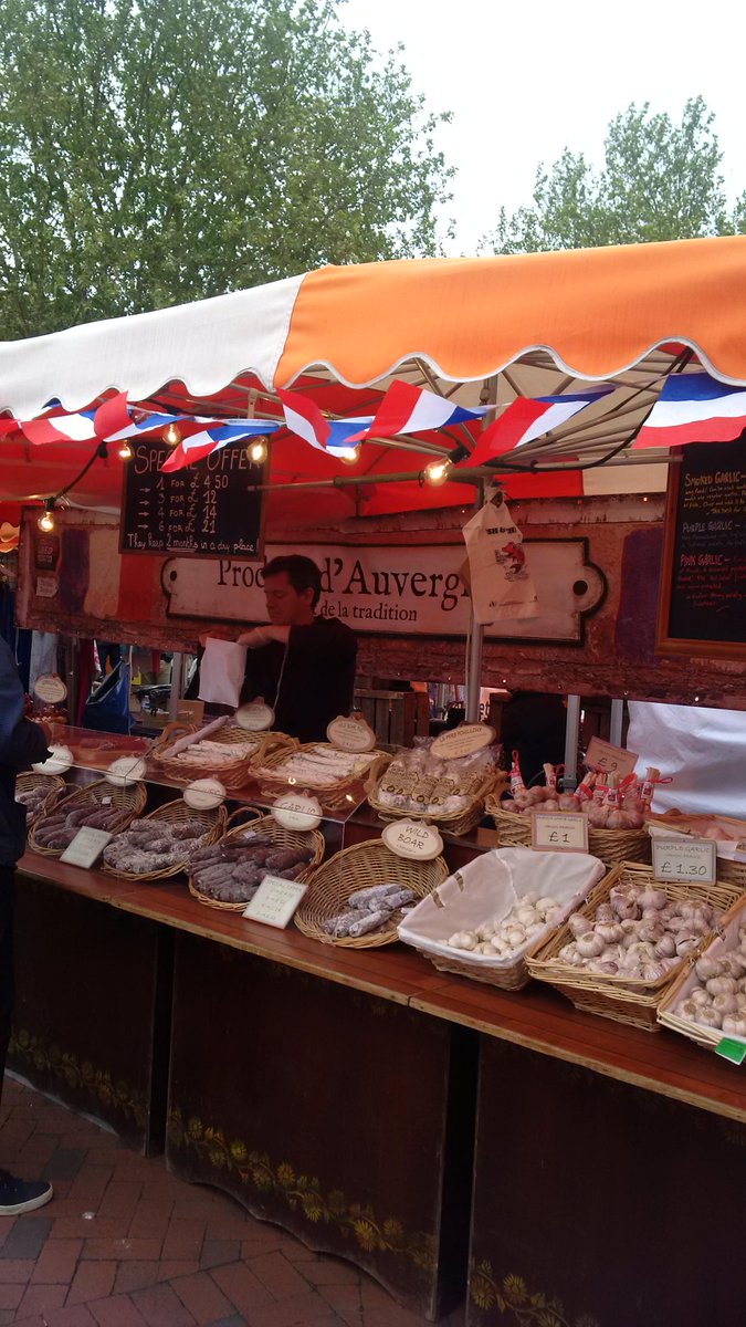 visitely's tweet photo. Scenes from our fantastic #Continental &amp; #BankHoliday #Market in #Ely today #LYLM2015 http://t.co/OylOpqZr9d
