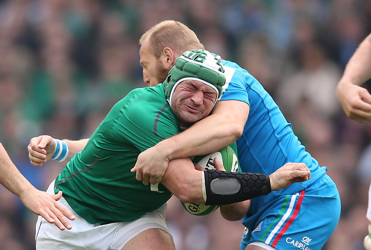 RTErugby's tweet image. RT to vote Rory Best in as the hooker in the #AgainstTheHead Pro Era XV - result tonight @RTE 7pm!