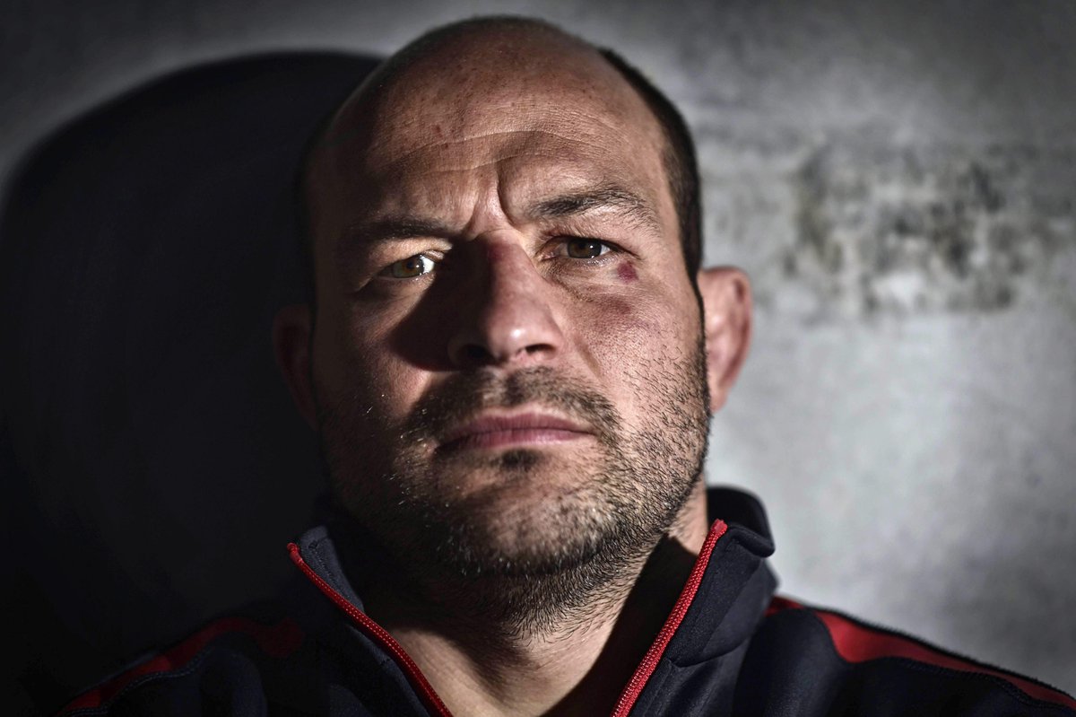 RTErugby's tweet image. RT to vote Rory Best in as the hooker in the #AgainstTheHead Pro Era XV - result tonight @RTE 7pm!