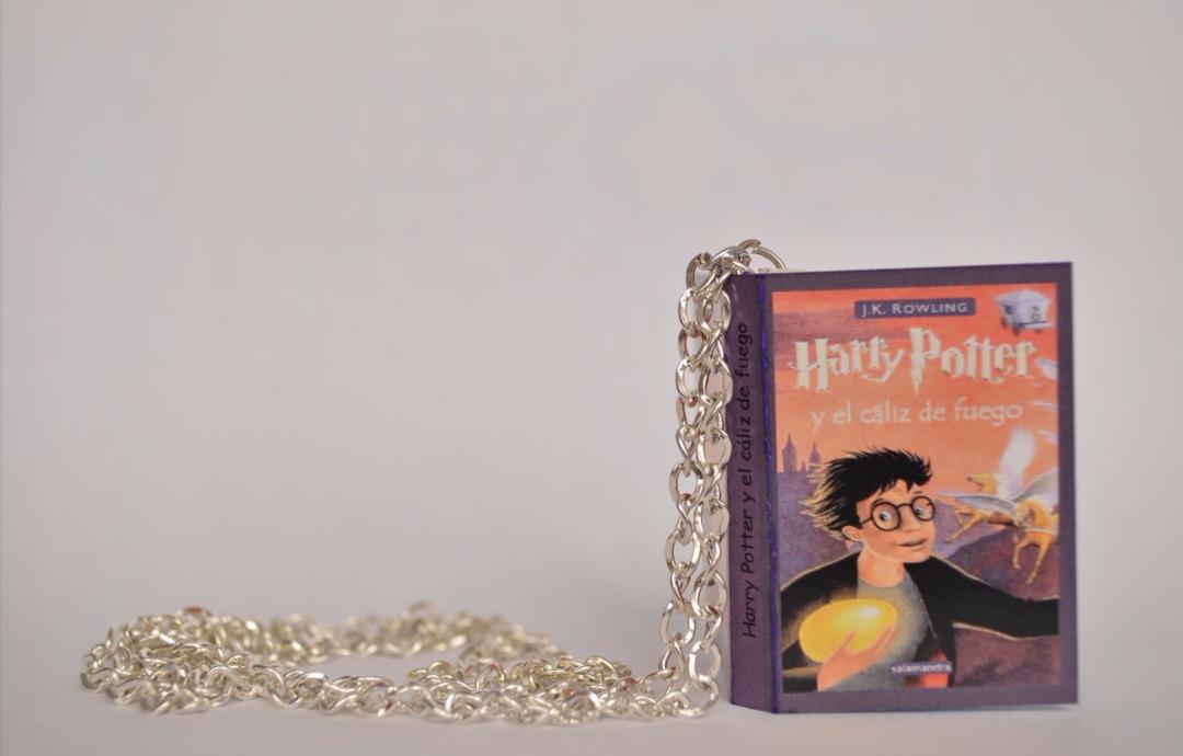 _fandomania's tweet image. Mini libros a 2€!!! (El libro que tu quieras) 😄😄