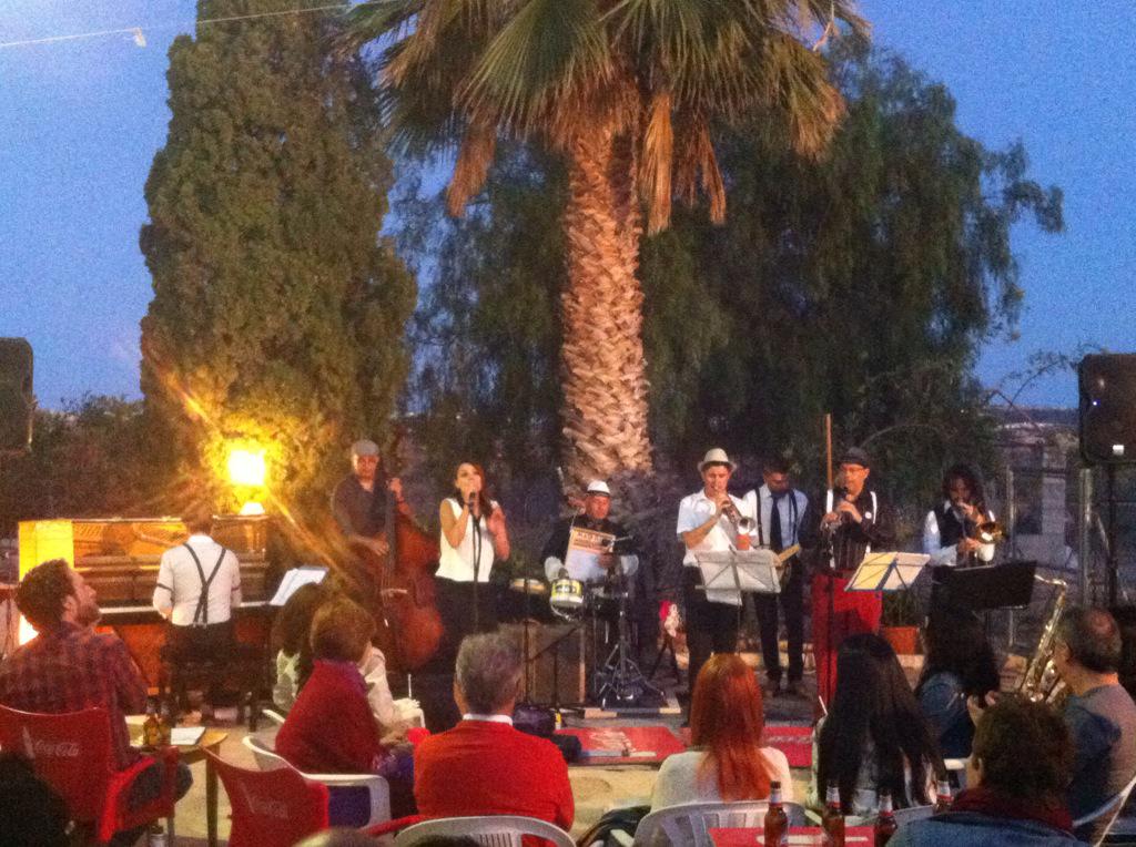 nemrac110's tweet photo. En Casa Sofía @Dixie_Project http://t.co/v50ovt8nQf