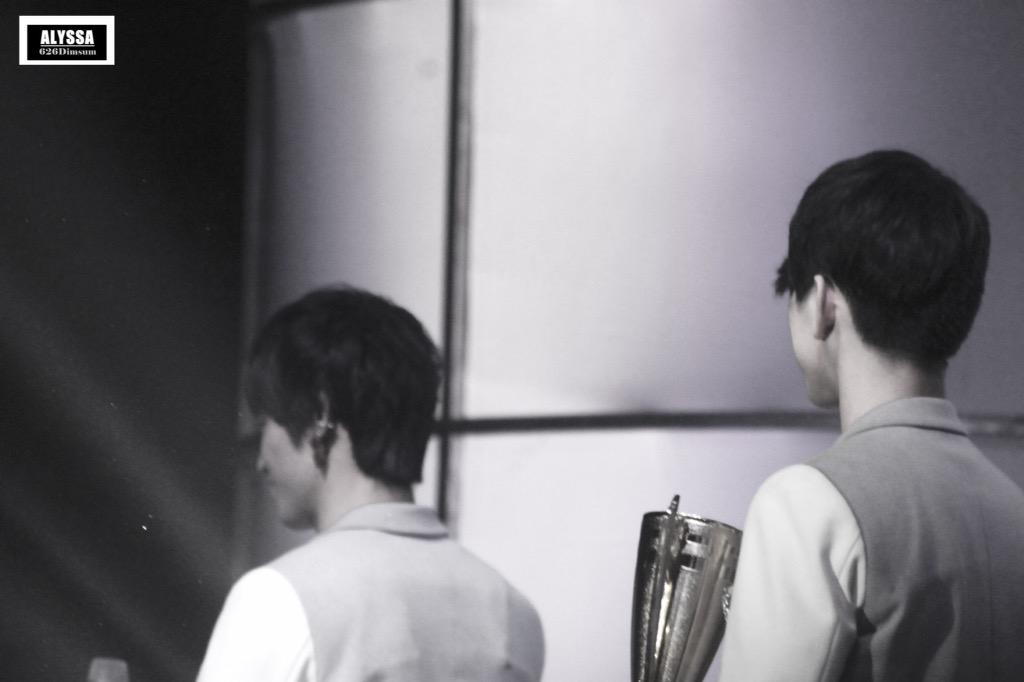 626Dimsum's tweet photo. #3YearsOnTimeWithJJProject More years to come and i hope you'll have your comeback! Hehe! I love you both! • 141228 http://t.co/PBzacq1Nli