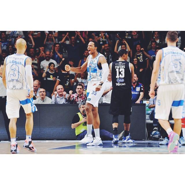 onclephilnba's tweet image. #kkadji It’s a who gunna protect your things,who really want it more thing #IMieiPlayoff #datraphouse #focus #weint…