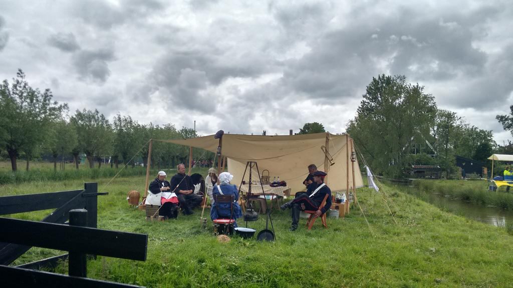 Veel belangstelling voor <a href="/pinksterzaan/">PinksterZaan</a>: 1574 in stijl her te beleven op de <a href="/DeZaanseSchans/">Zaanse Schans</a>! @StadadZaan
