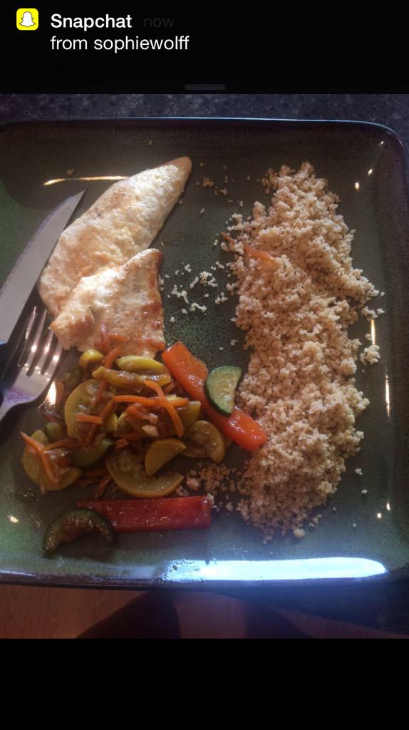 NolansFoodBlog's tweet photo. When people try to do a food blog like you @babywolffie http://t.co/UEYE0YWn4i