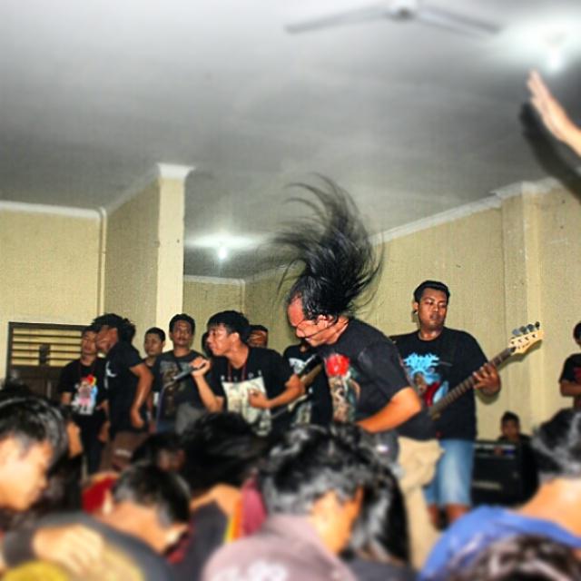 TEARS OF BLOOD tweet media