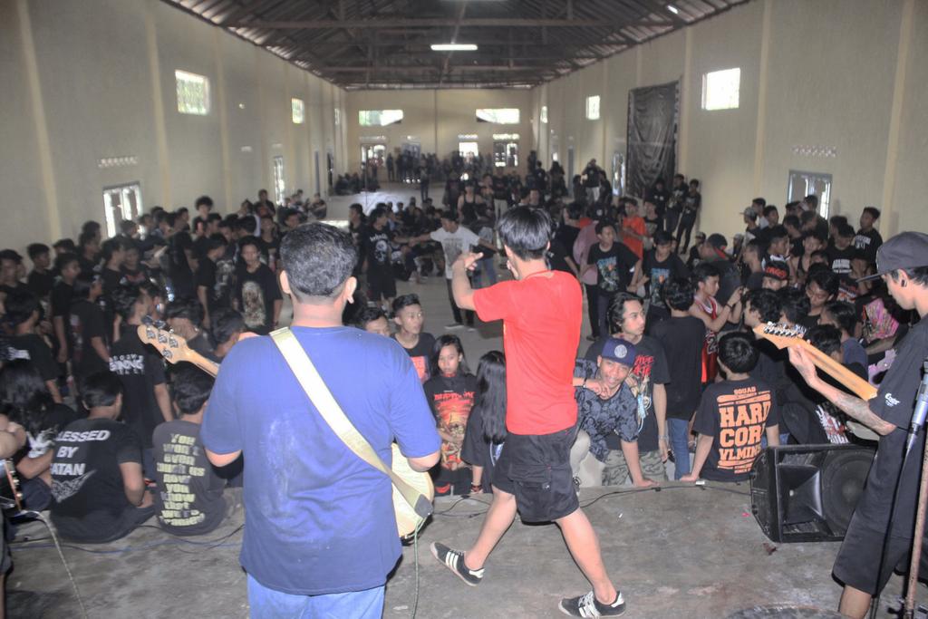 TEARS OF BLOOD tweet media