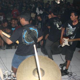 TEARS OF BLOOD tweet media