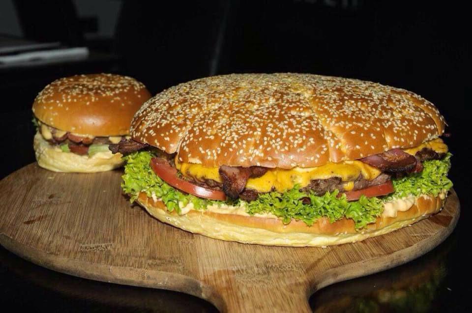 This is our Manchester Wheel, it's a *rather* large sharing burger. RT for the chance to win one and a £50 drinks tab