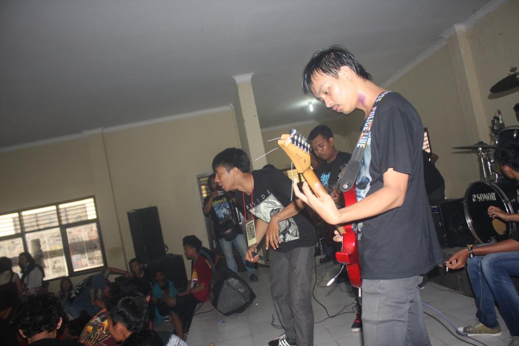 TEARS OF BLOOD tweet media