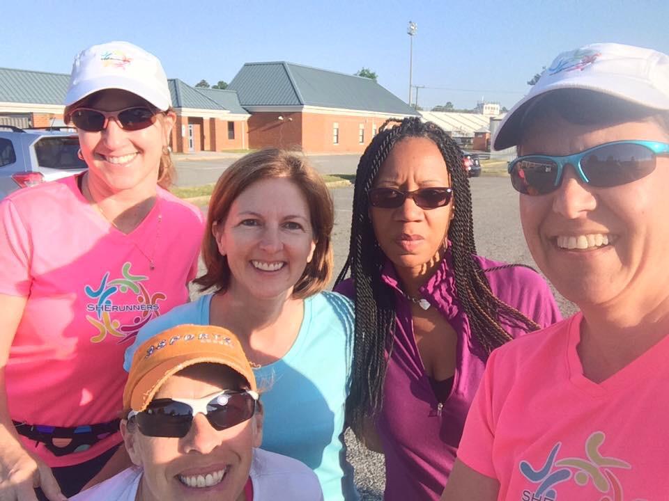 RunningGam's tweet photo. #run #sherunners #running #runningclub #fitfam #fitgirls http://t.co/c9aXUSx3V5