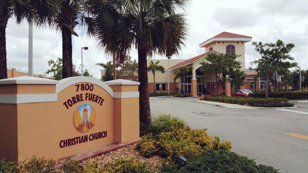 PCMPhones's tweet photo. Seen a helluva lot of churches driving thru Fla. This in Sunrise seems a tower of strength. #fmneast #fortlauderdale http://t.co/iOIYapf2TG