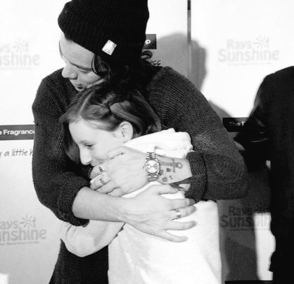 HarrysDimplesZM's tweet photo. I need a huge like this soon http://t.co/LPbBtuvbcf