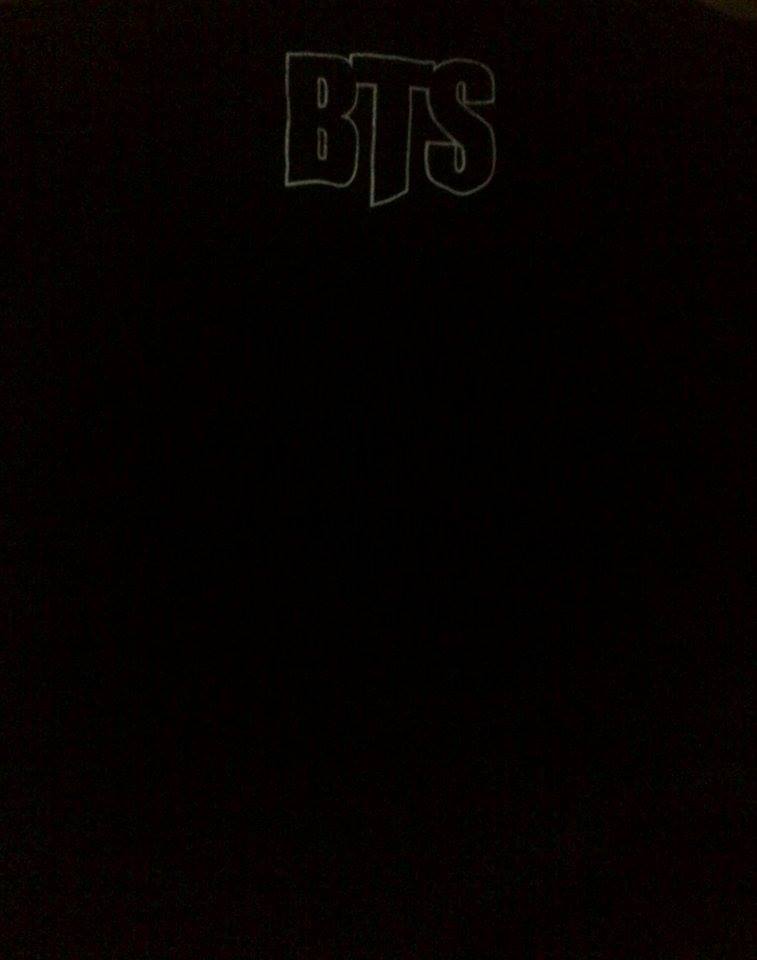 MAVoc_'s tweet photo. Dijual baju 50K cukup COD Jaksel http://t.co/2pJT6PTQKe