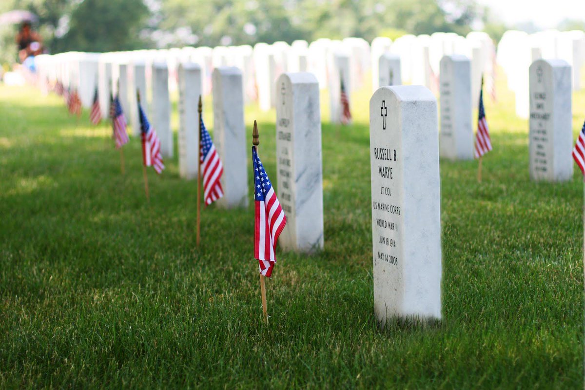 HeatnBond's tweet photo. Remember, honor and #NeverForget our servicemen and women for their service to our country. http://t.co/8mXxJhAu88