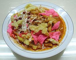 3. Asinan Betawi. Ni asinan biar kata cemilan tapi bisa bikin kenyang ncing, soalnye isinye sayuran #CemilanBetawi