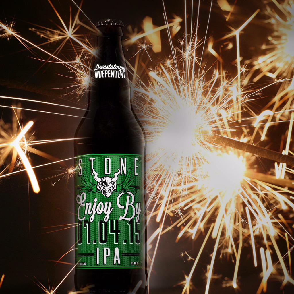 StoneBrewing's tweet photo. Cheers to the brave people #MemorialDay is all about.,,and remembering them way more than once a year! #Merica #beer http://t.co/VIdkoghhMc