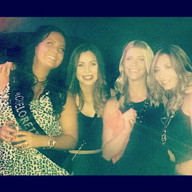 Drunk nights is a must with your friends! 💋 <a href="/GlammQueen/">CK</a> <a href="/SamanthaCoteGow/">Samantha Witherspoon</a> <a href="/JENRIDE0UT/">jennifer rideout</a>