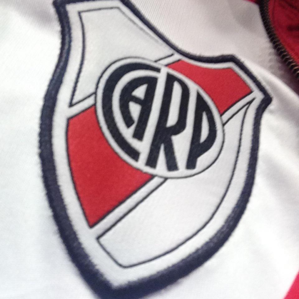 fermolina12's tweet photo. Feliz cumpleaños River! http://t.co/f9hJcQ0z3F