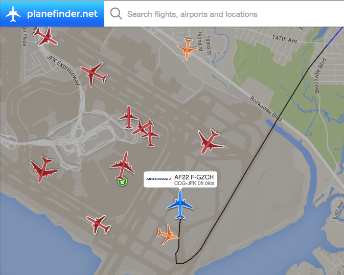 RT_com's tweet photo. AirFrance flight #AF022 on taxiway at New York JFK after chemical threat, no passengers inside http://t.co/Cs5yCvm6zy http://t.co/ztC3saXHTc
