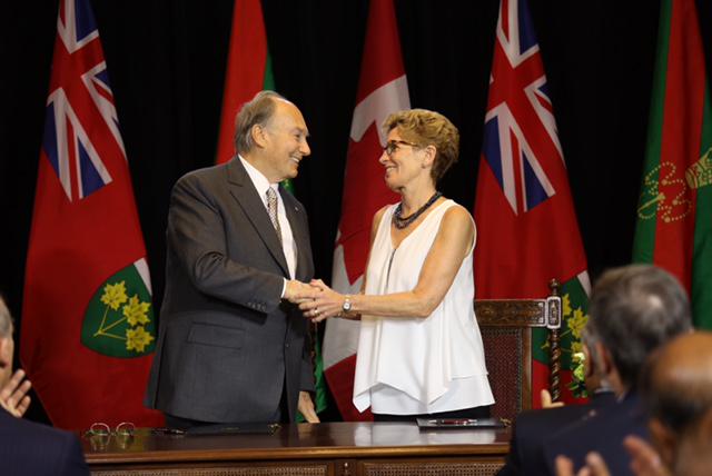 Ontario Signs Agreement of Cooperation with the Ismaili Imamat
news.ontario.ca/opo/en/2015/05…