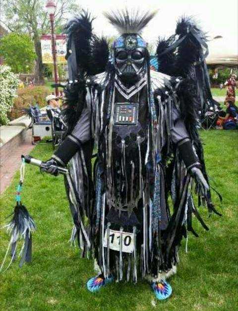 AmericanIndian8's tweet photo. Does any one know who this is ? #INDIGENOUS #NATIVEPRIDE http://t.co/hd17kTKTgL