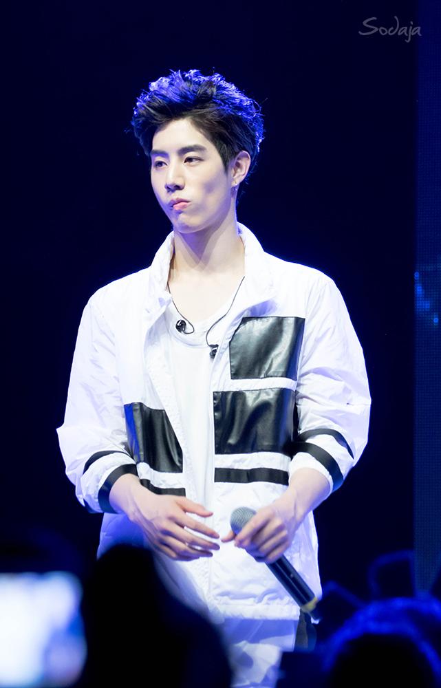 sodajaja's tweet photo. พมคนดาร์ค VS น้องแบมคนดี
http://t.co/lYcZ9Pcrks
http://t.co/lvTOdbu9om
http://t.co/9aldaATOyj
http://t.co/Bmyap1yylg http://t.co/e34DBhXYNc