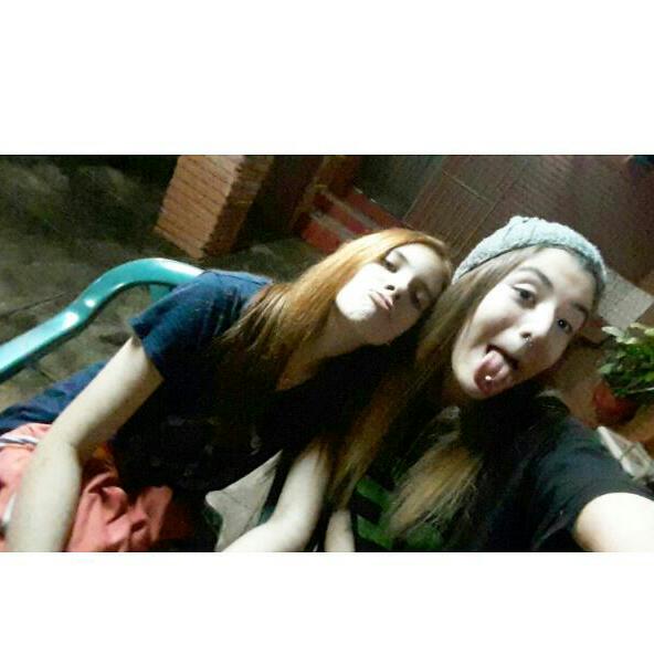 enzo_facal's tweet photo. @chiligalante jajajajjjjajjjjajjjajajajssjaa no tenesguau la misma cara http://t.co/zlPBsXLN94